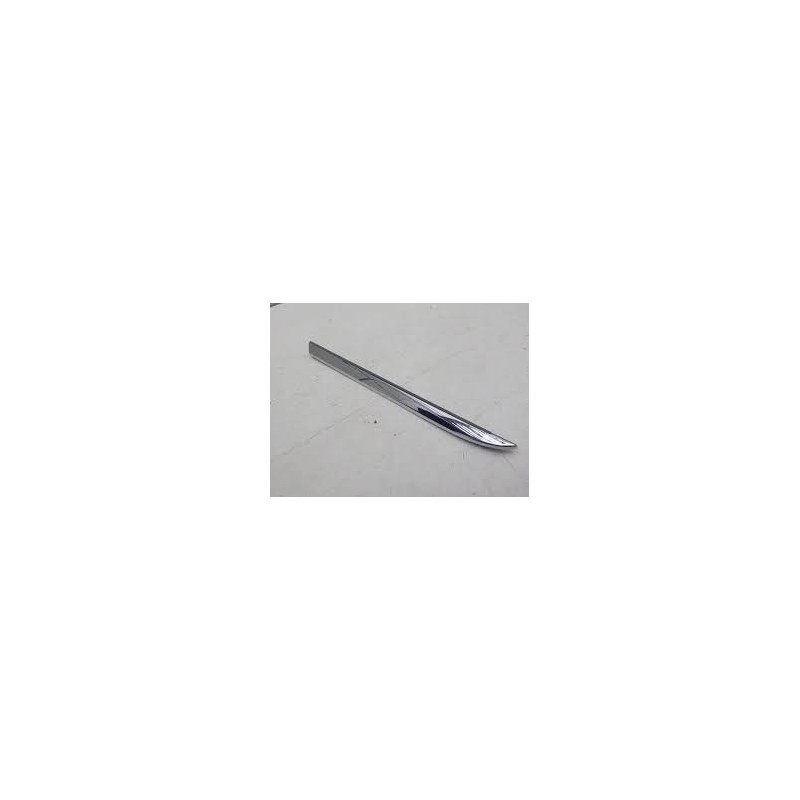 Τrim strip Mercedes Benz A2226909301