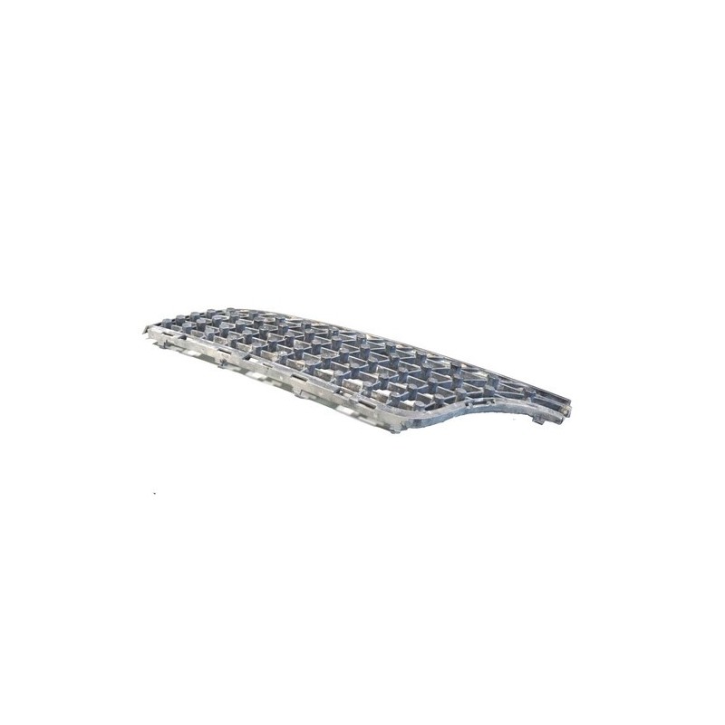 Genuine Mercedes-Benz M-Class W163 Chrome Radiator Grille | B66880352